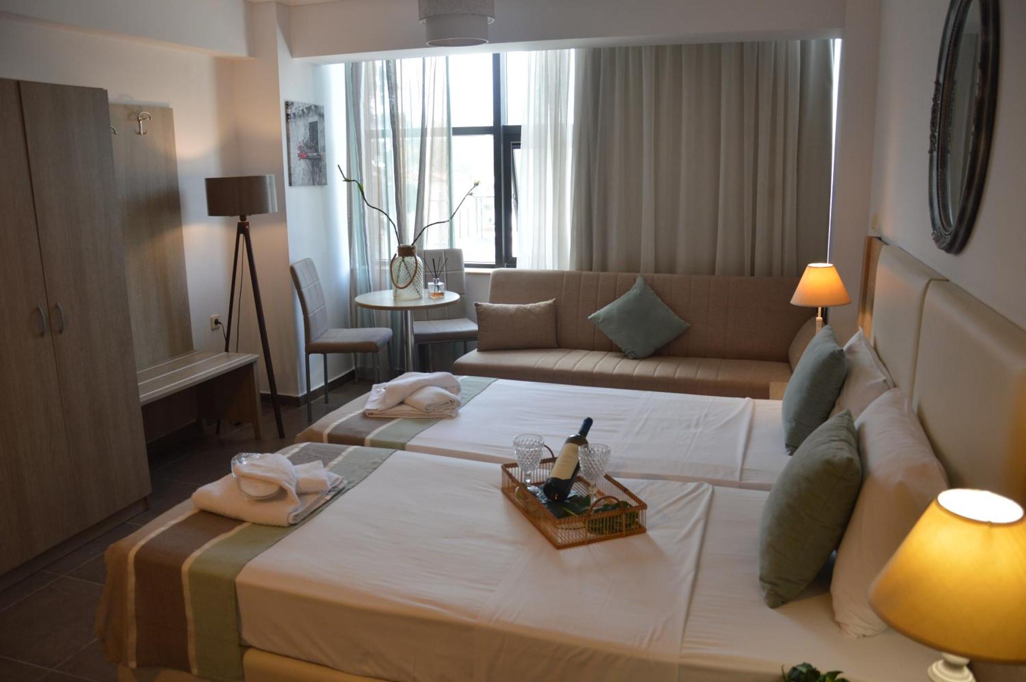 Aqua Mare Sea Side Rooms Nea Kallikrateia 외부 사진
